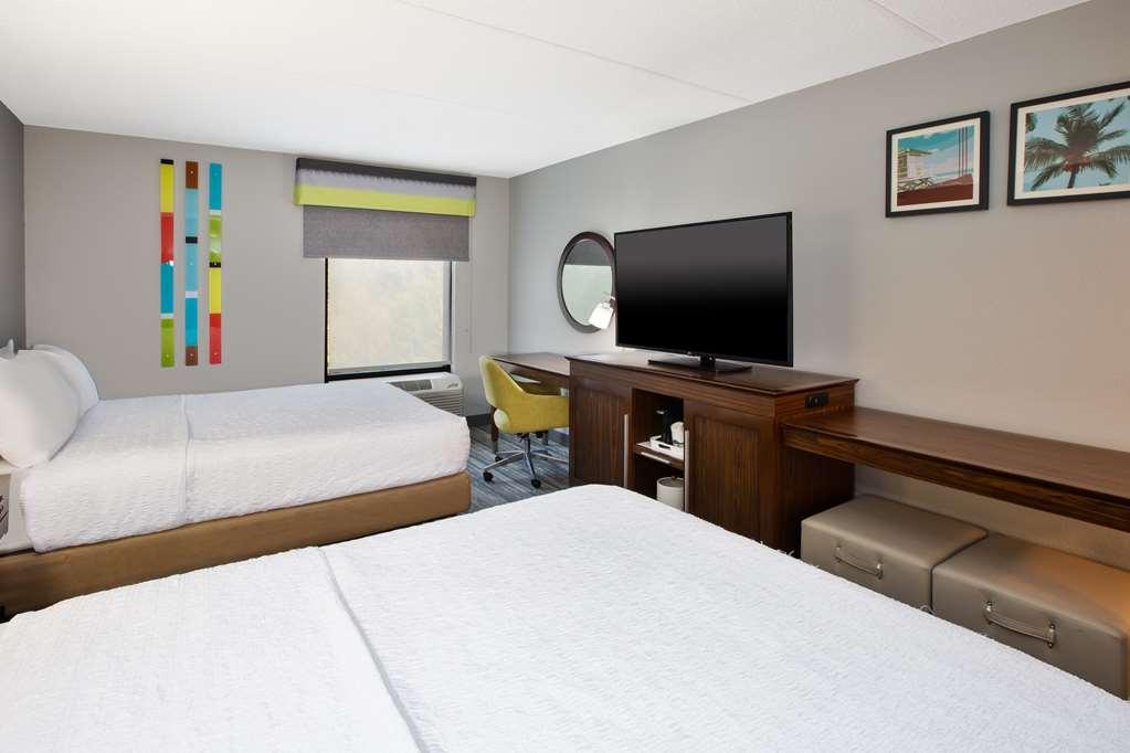 Hampton Inn Daytona/Ормънд Бийч Стая снимка